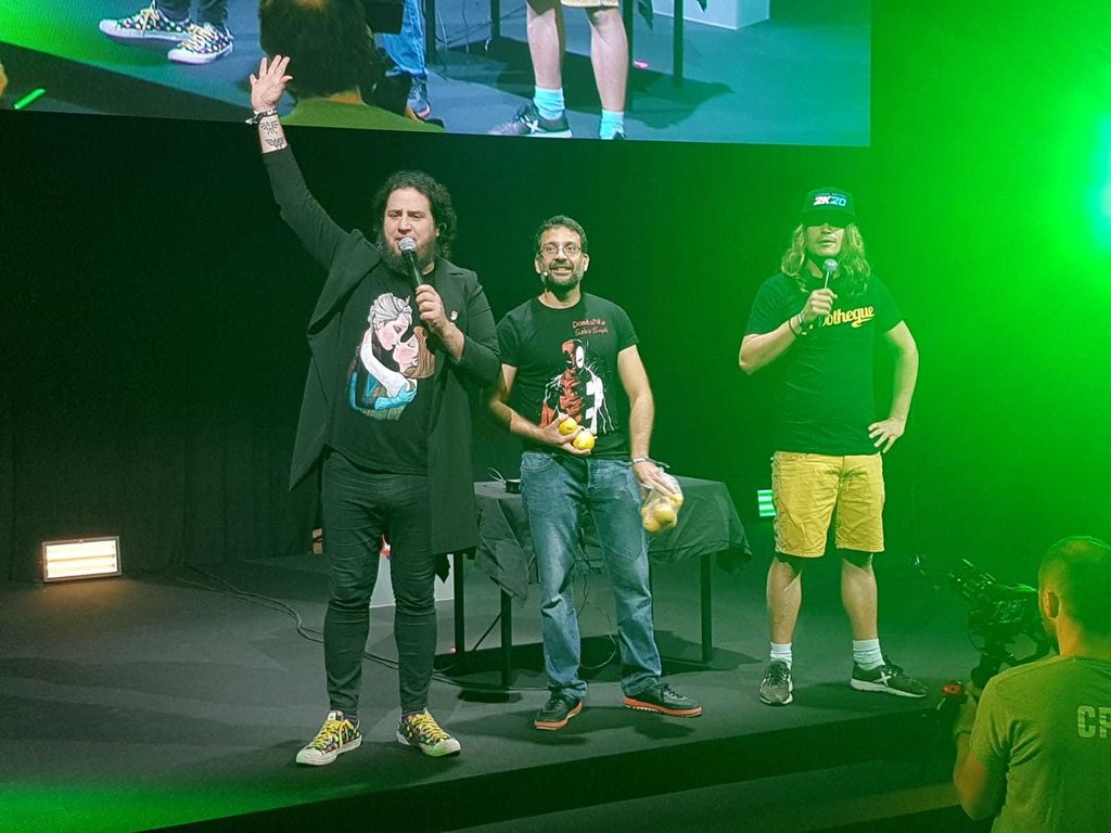 Salva Espín ya en el escenario